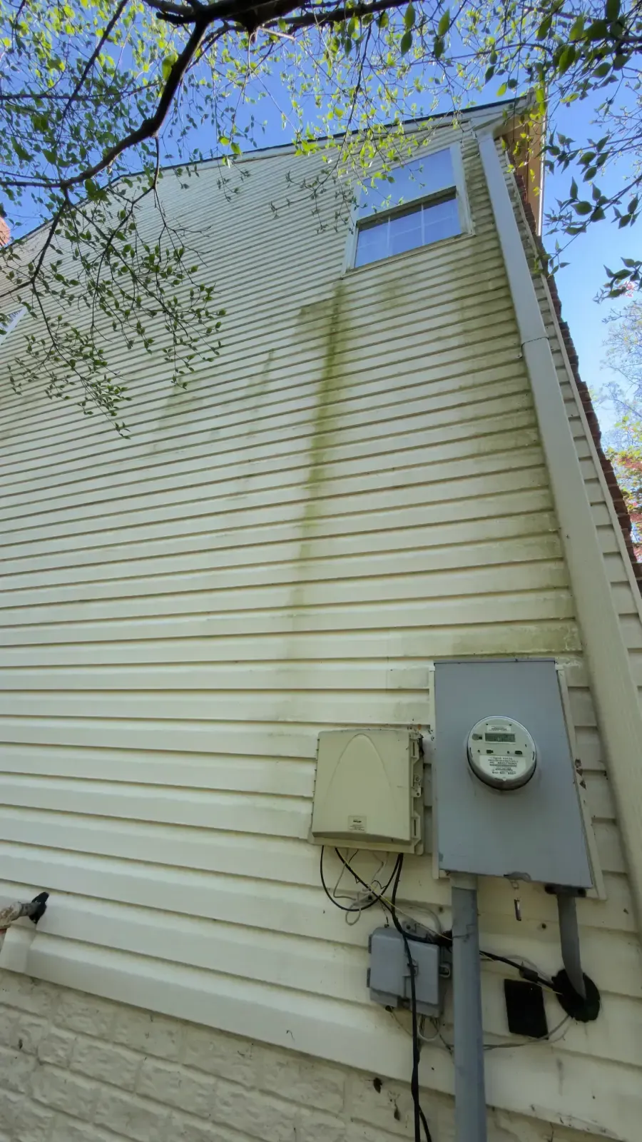 Siding before pressure washing in Silver Spring, MD
